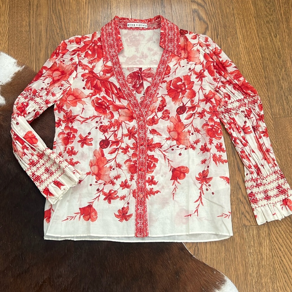 Alice + Olivia Button Up Blouse
